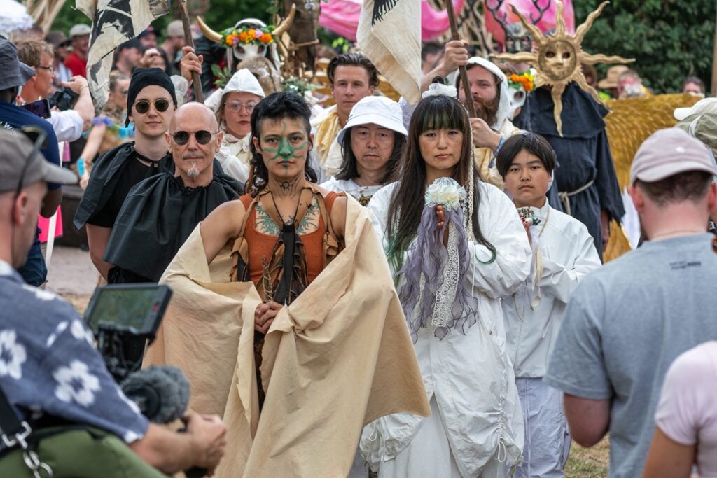 텐거 글래스톤베리 공연